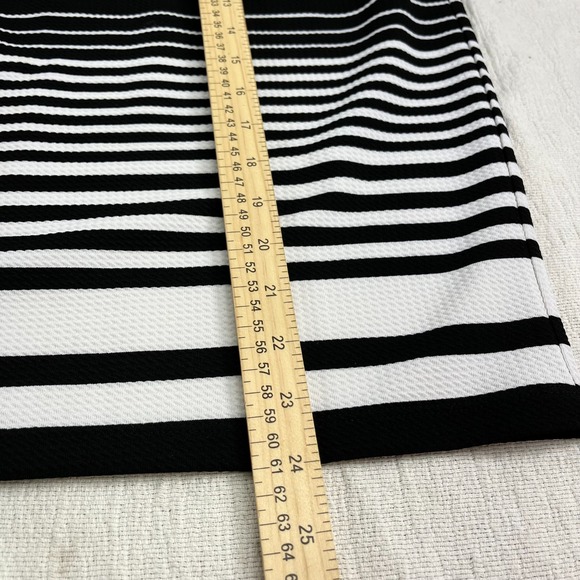 Cato Pencil Skirt Womens Large Black White‎ Striped Stretch Pull On Business - Picture 10 of 10